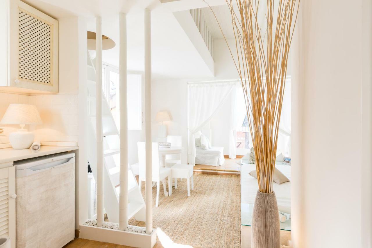 Campo Dei Fiori Luxury With Balcony Apartment Rome Exterior photo